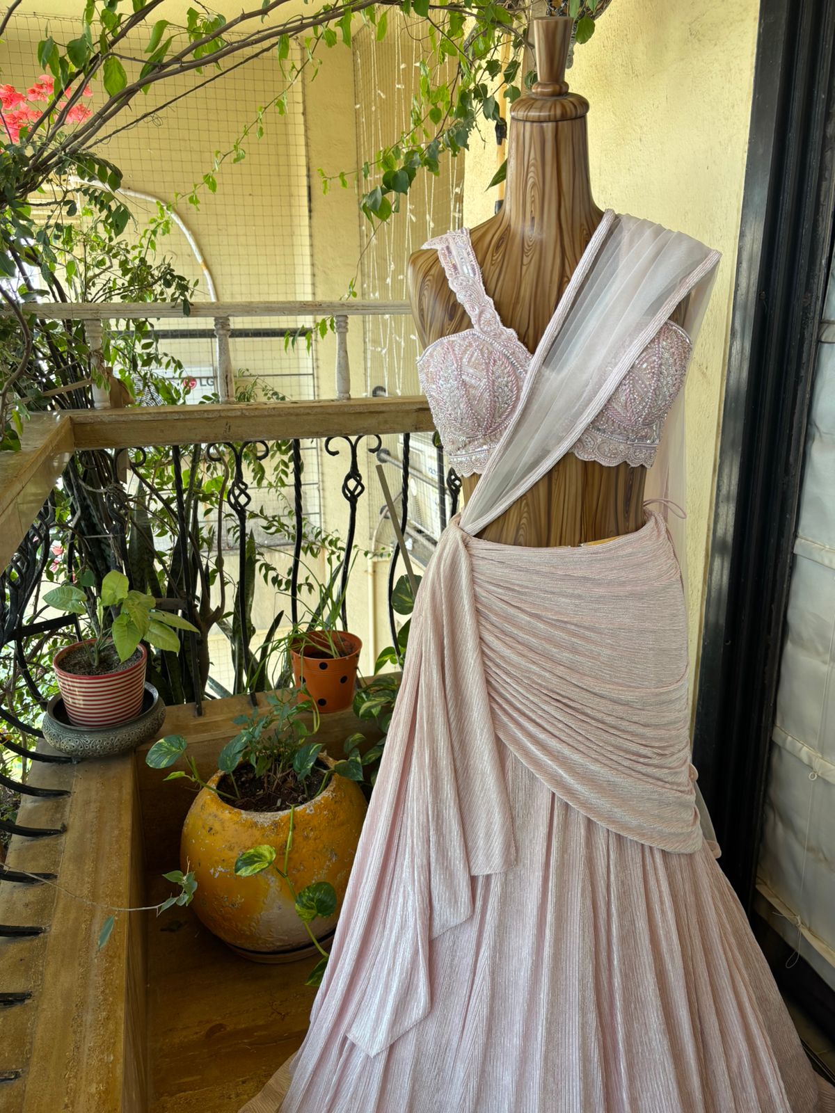 Blush Veil Éclat
