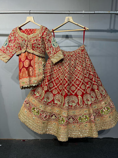 Ruby Imperial Peacock Heritage
