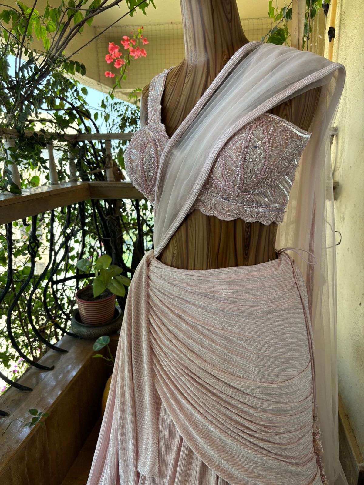 Blush Veil Éclat