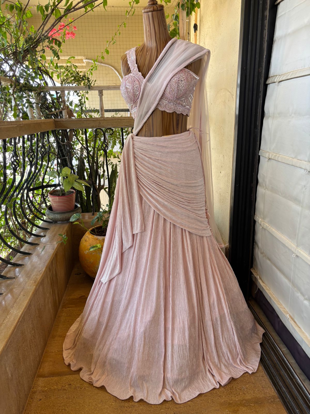 Blush Veil Éclat