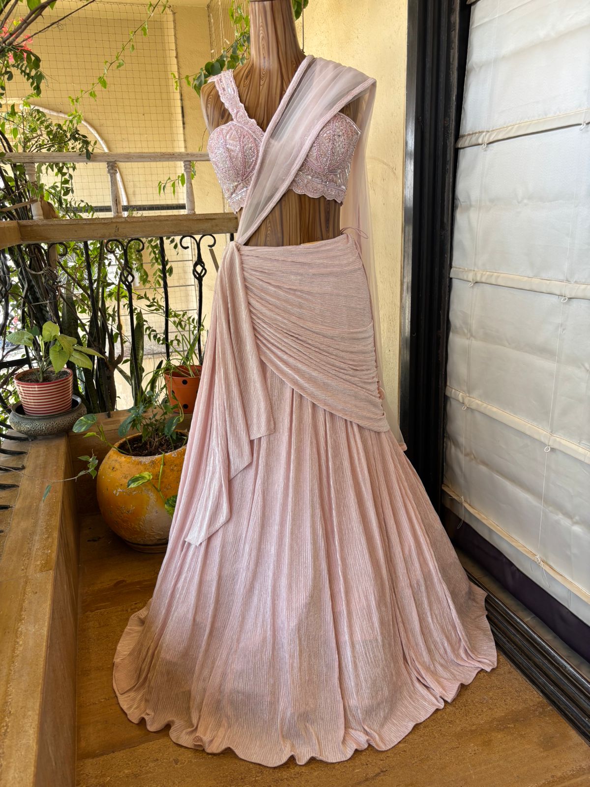 Blush Veil Éclat