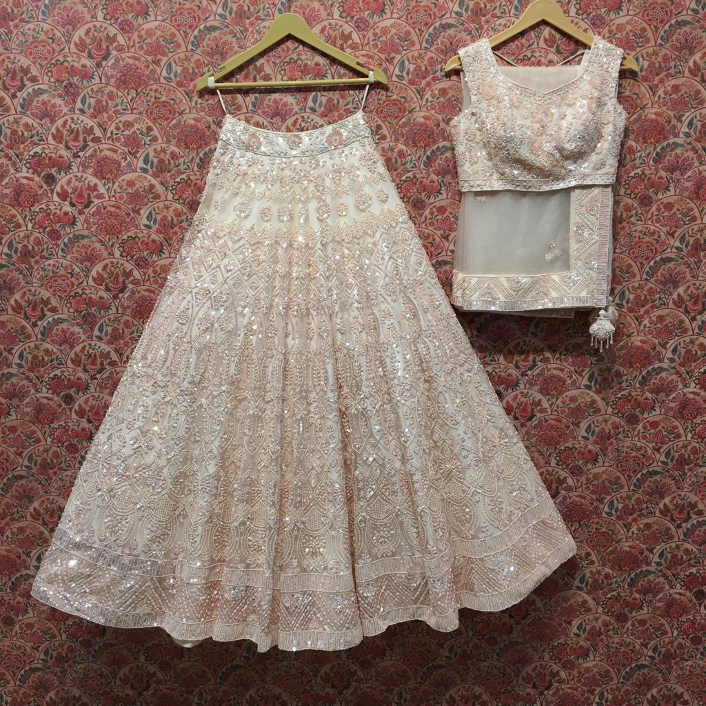 Ivory Lattice Heirloom