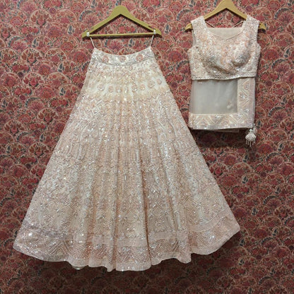 Ivory Lattice Heirloom