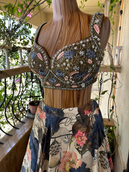 Olive Jardin Bloom