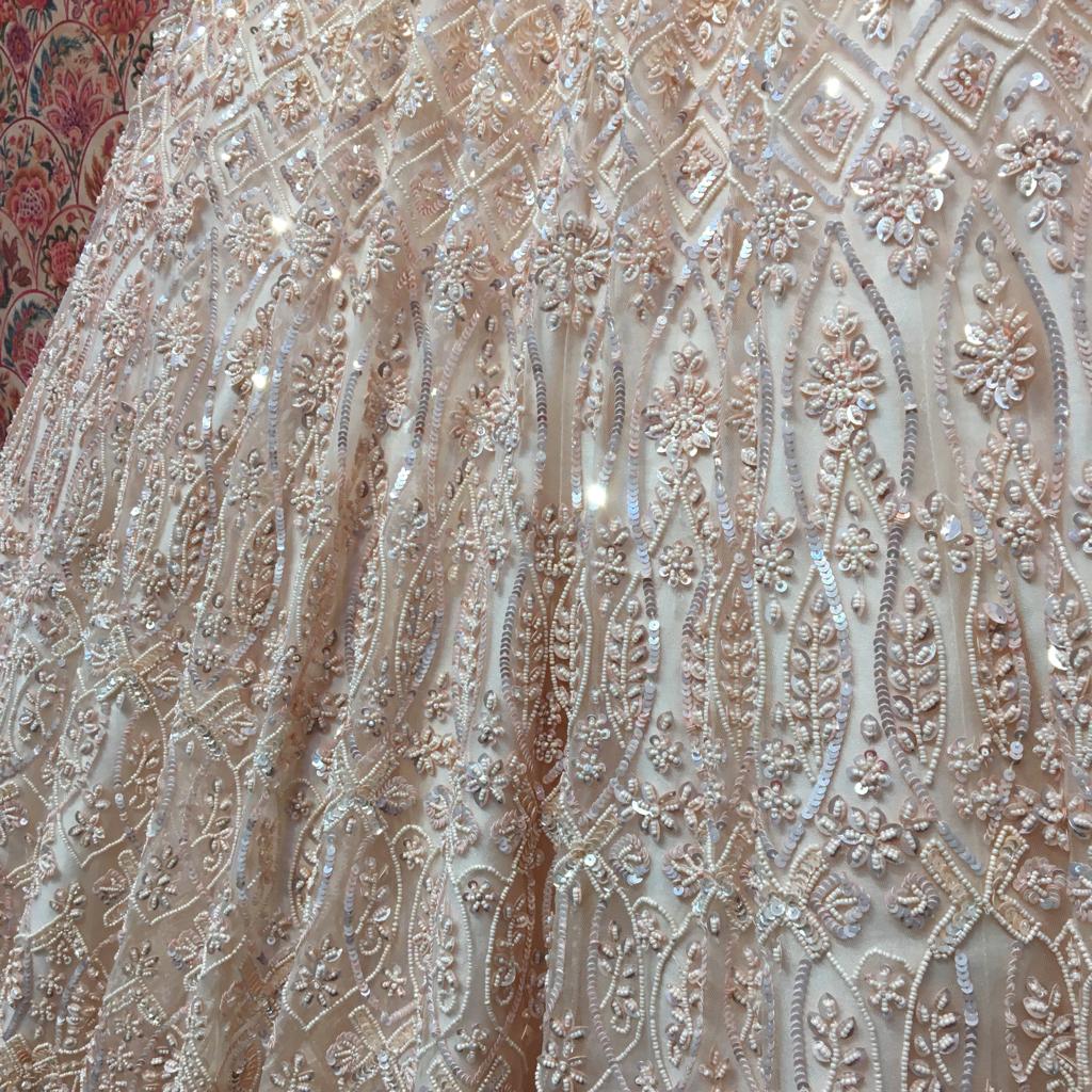 Ivory Lattice Heirloom